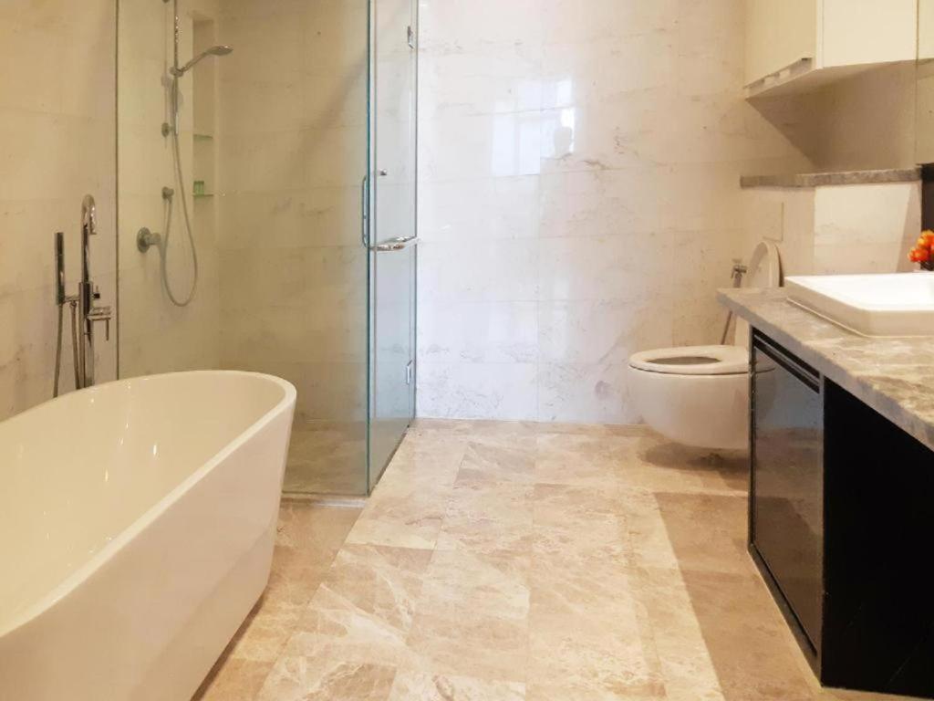 The Platinum Serviced By Faced Apartment *