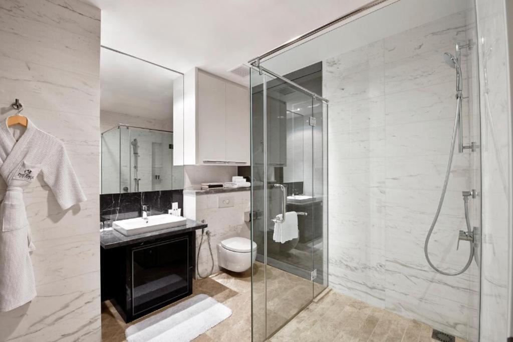 The Platinum Serviced By Faced Apartment *